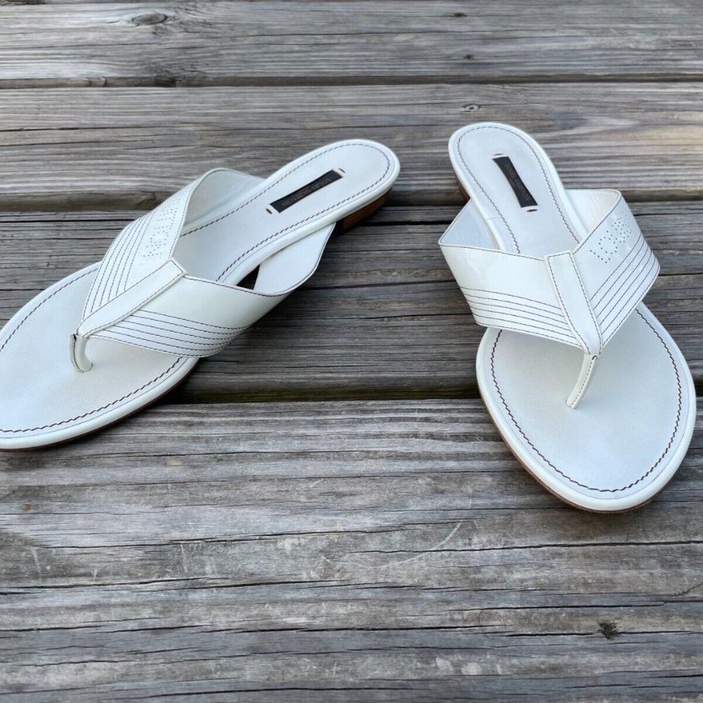 Louis Vuitton Women Sandal Shoes White Leather Thong Flat Made in Italy Size 40 - Picture 5 of 13